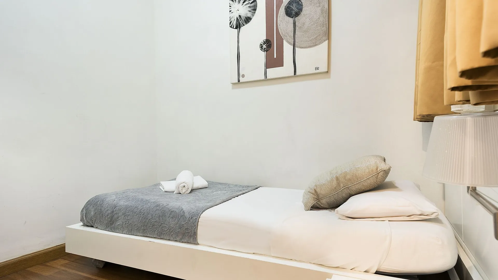 Apartment Apartamento Paal Provenza 153 Barcelona Spain